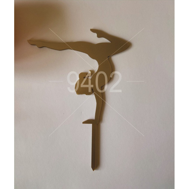 03032 Gimnastičarka 2